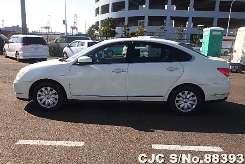 Nissan bluebird sylphy 2010